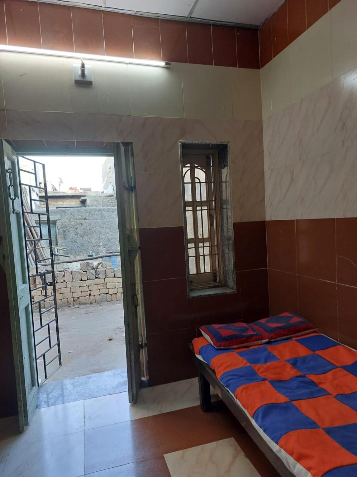 Ram Nivas Home Stay Dwarka Bagian luar foto
